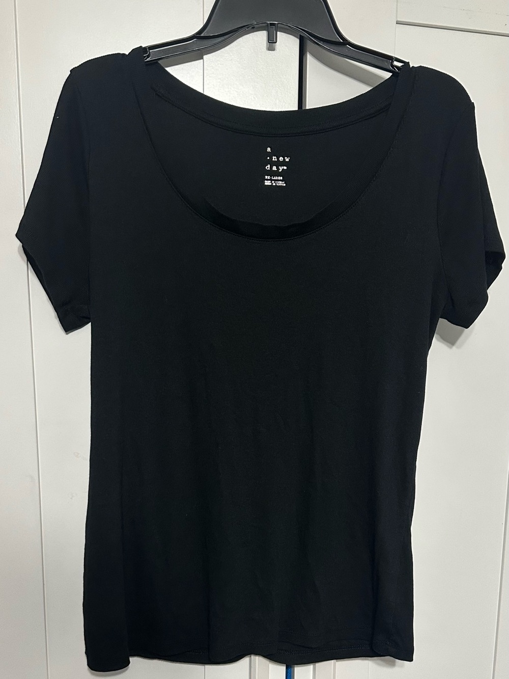 a new day Black Scoop Neck Short Sleeve Tee